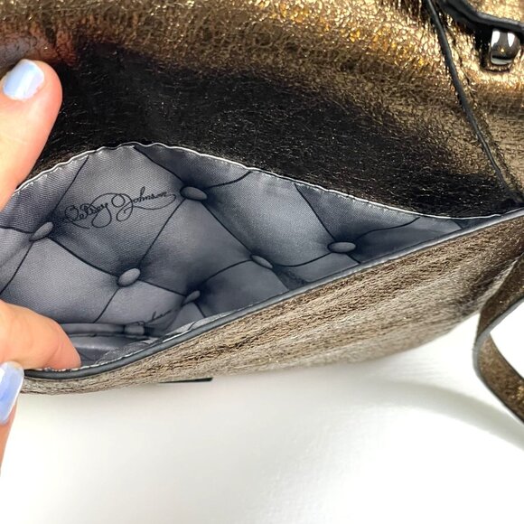 Betsey Johnson Gold Purse Metallic Gold Crossbody Bag With Bow Accent Square Sha - Picture 7 of 11